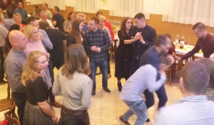 Silvestrovské posedenie